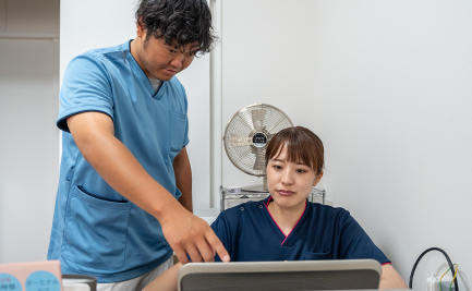 未経験OK!先輩スタッフが
優しく教えます